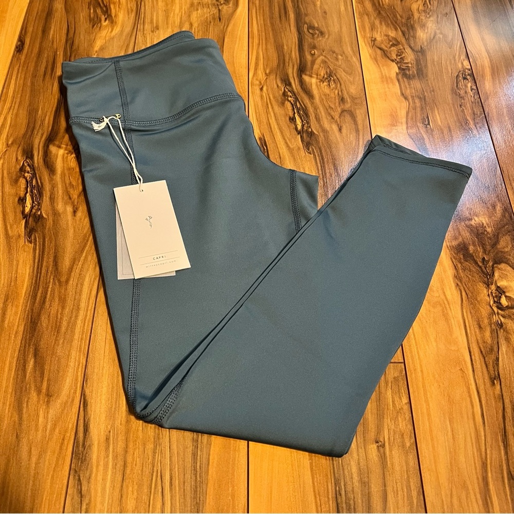 Capri By Whitney Carson Size S NWT